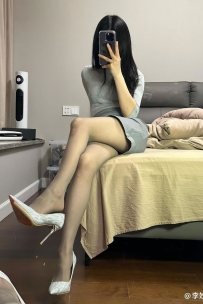 【微密圈】No.197_#李妙子_御姐灰丝_29P+1V