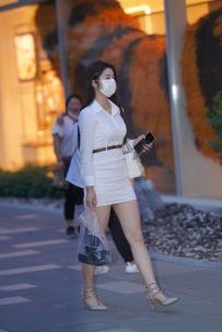 【精选街拍】Vol.2709 优雅白色连衣裙 [52P-803MB]