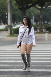 【精选街拍】Vol.0092 丰腴美女 [506P-4.87GB]