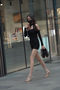 【精选街拍】Vol.3723 简约黑裙 [75P-1.08GB]