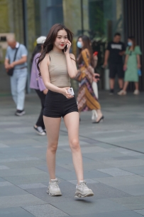 【精选街拍】Vol.2383 黑色热裤美腿 [270P+1V-3.74GB]