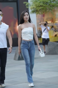 【精选街拍】Vol.2116 魅力时尚 [87P+1V-1.23GB]